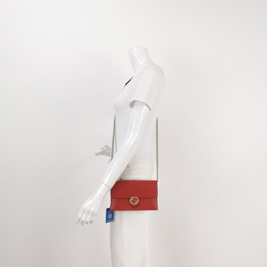 Gucci Interlocking G Leather Solid Flap Crossbody Bag 037851300595