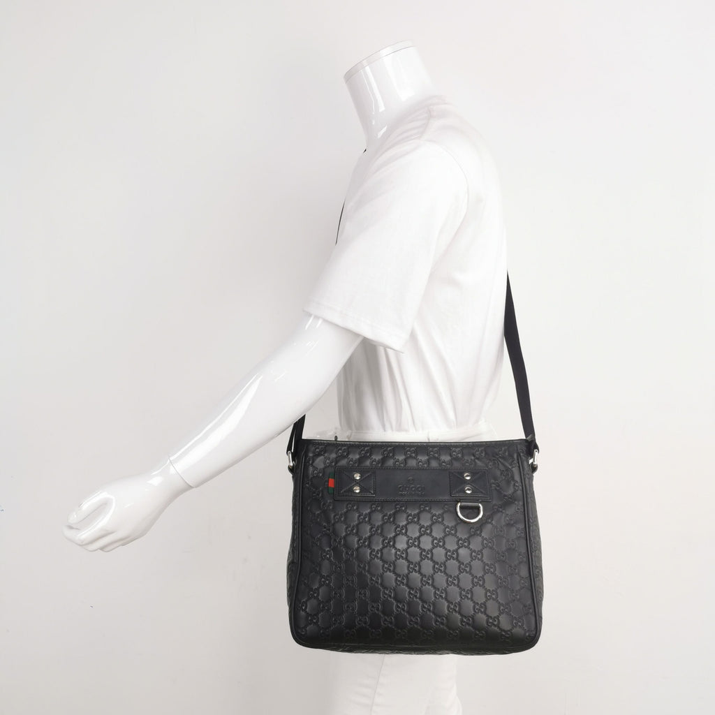 Gucci GG Embossed Leather Crossbody Shoulder Bag 250309781098036