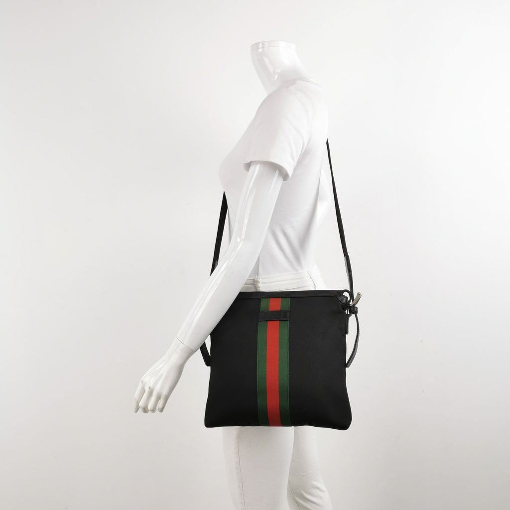 Gucci Leather and Canvas Logo Shoulder Bag 250308781096642