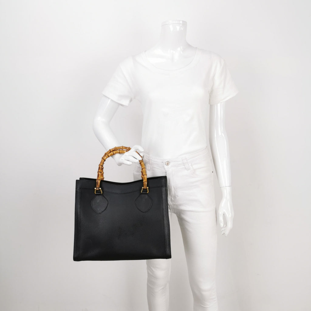 Gucci Diana Series Leather Solid Bamboo Handle Vintage Handbag 250228781085136