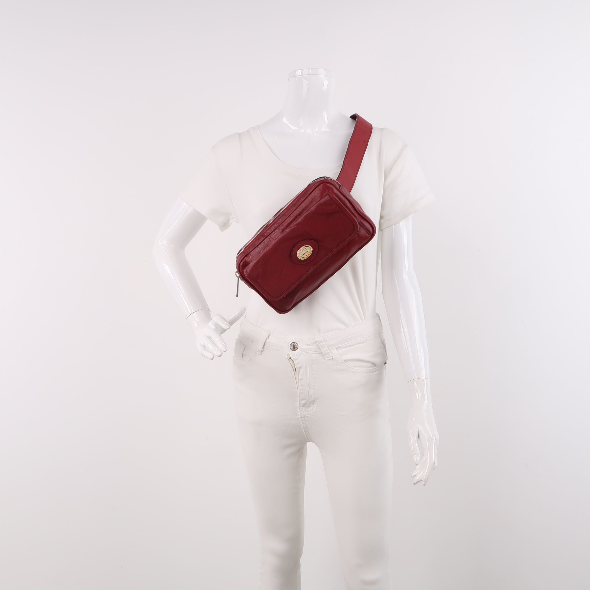 Gucci GG Logo Waist Bag Chest Bag 250227781082216