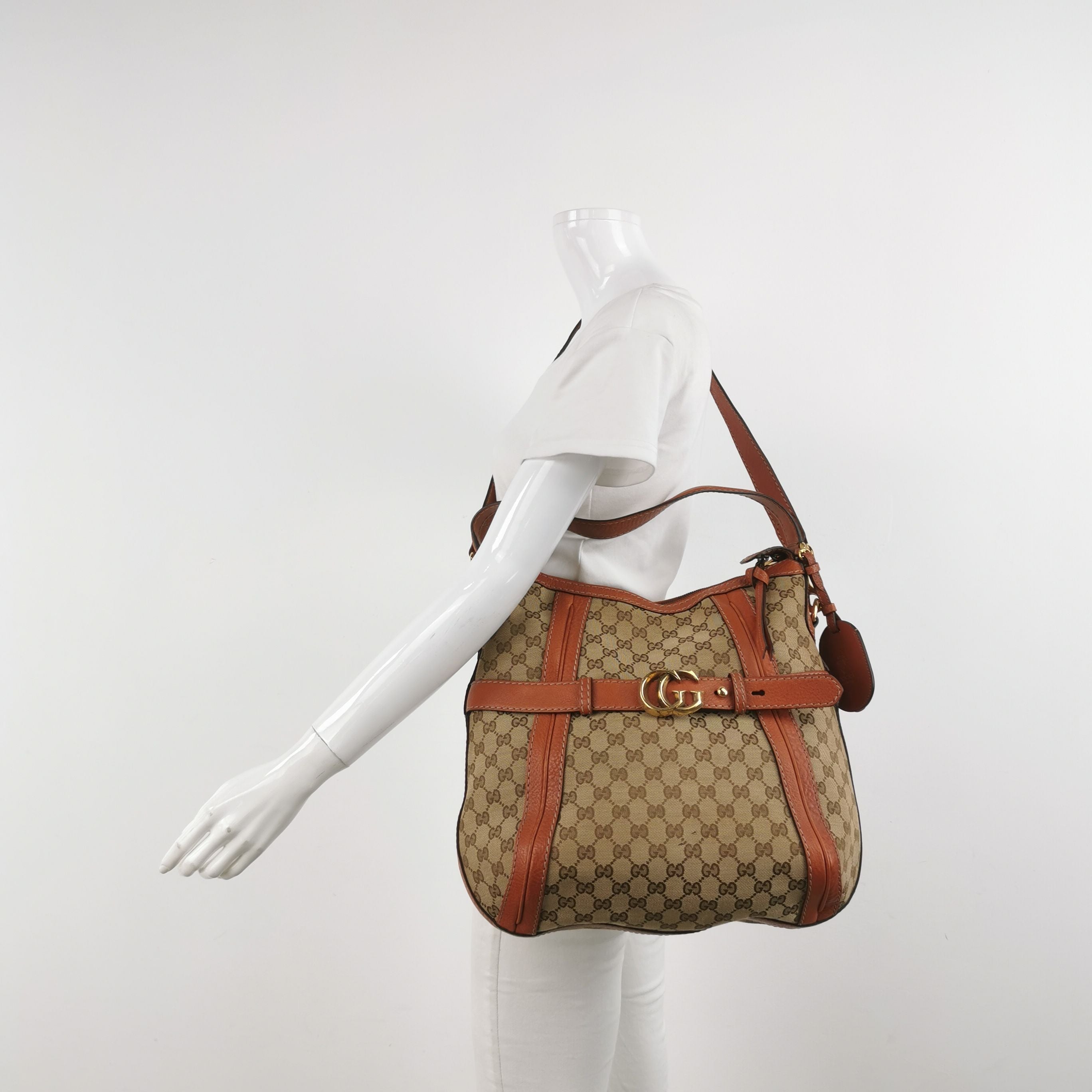 Gucci GG Canvas and Leather Shoulder Bag 250227781082169