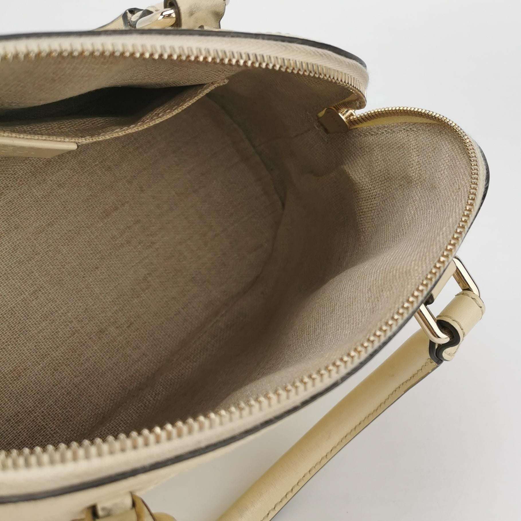 Gucci GG Embossed Leather Crossbody Bag 250517781196862