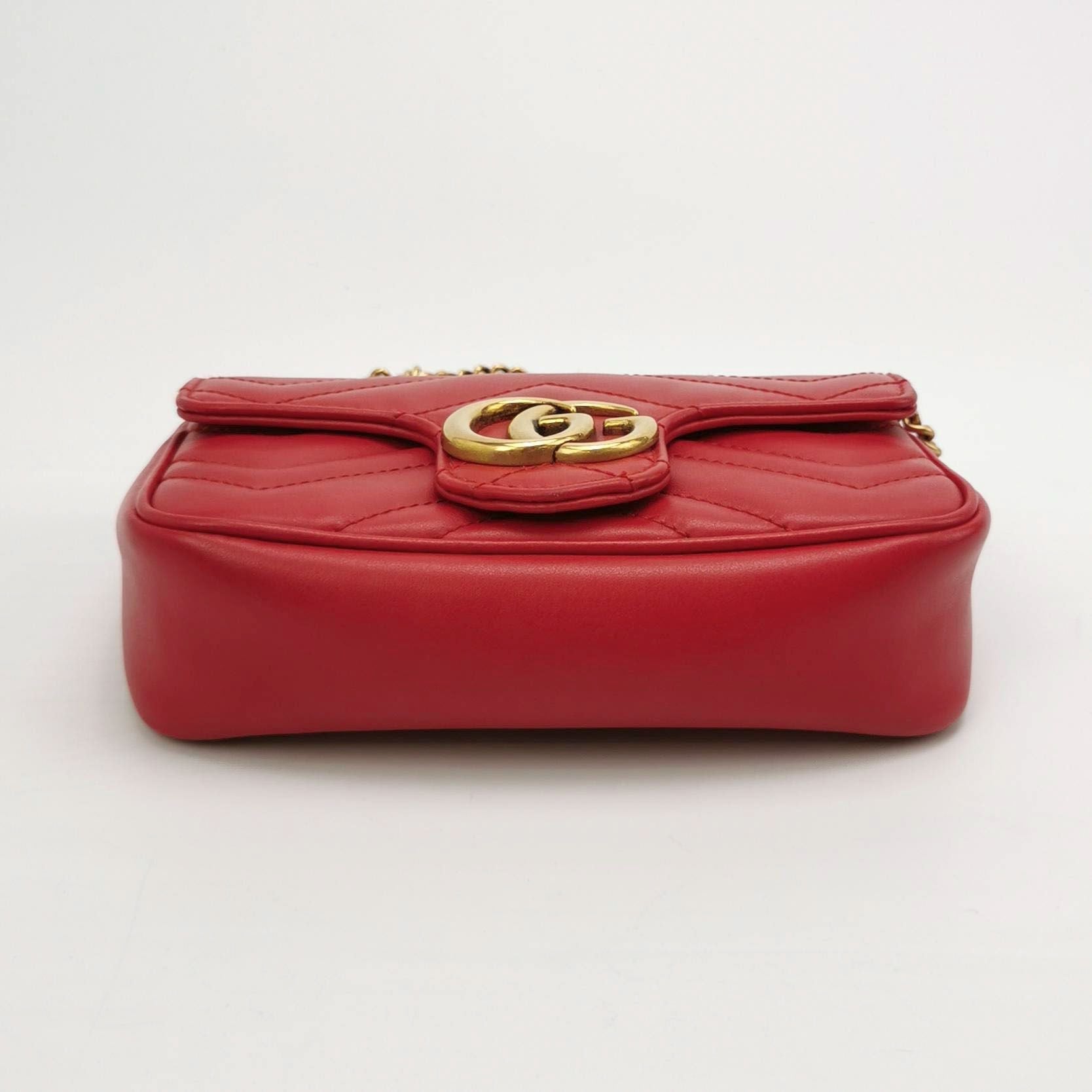 Gucci GG Marmont Mini Leather Quilted GG Matelassé Flap Crossbody Bag 250514781192711