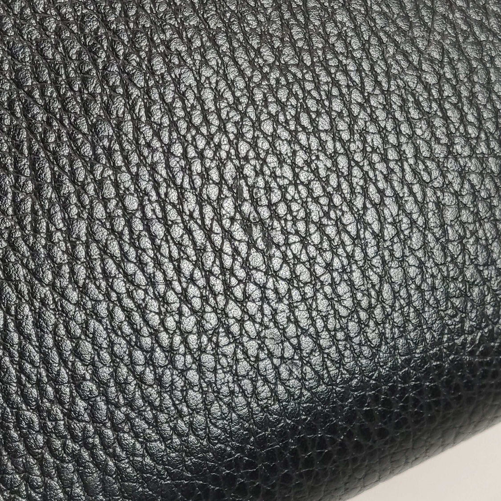 Gucci GG Logo Crossbody Bag 250513781190134