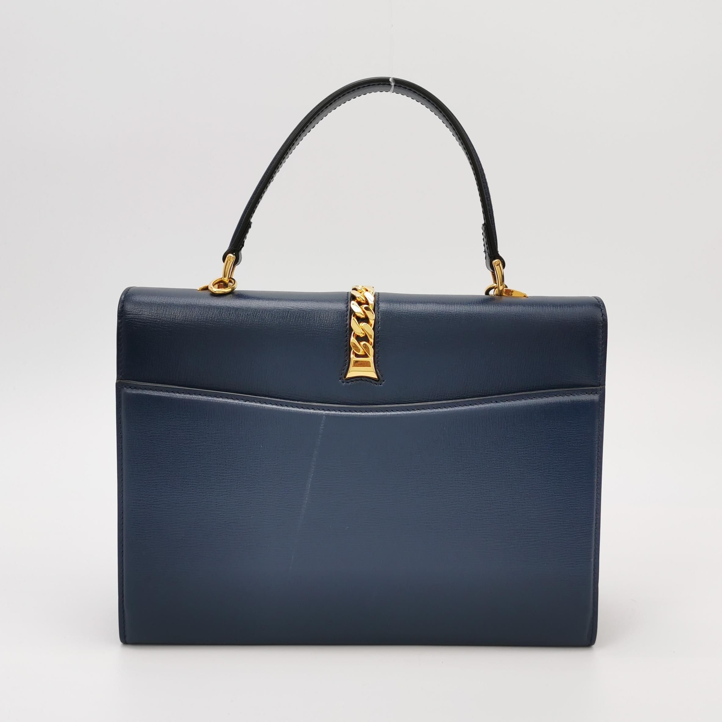 Gucci Sylvie 1969 Leather Solid Metal Chain Crossbody Bag 250419781156319