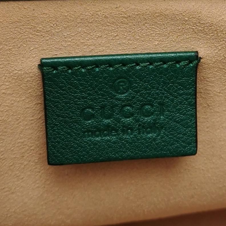 Gucci Diana Mini Leather Crossbody Bag with Bamboo Handle 250526781208603