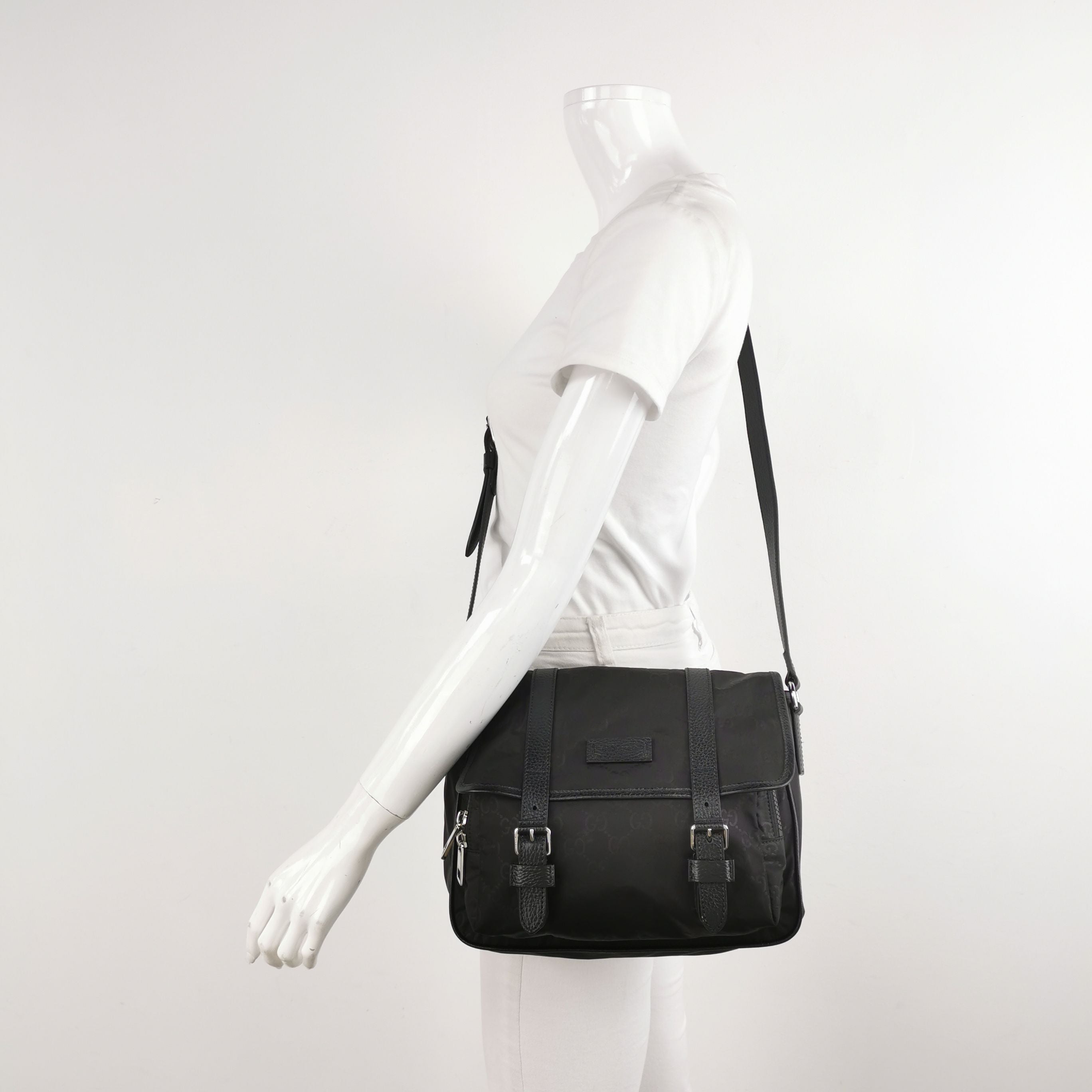 Gucci GG Canvas and Leather Crossbody Bag 250526781209209