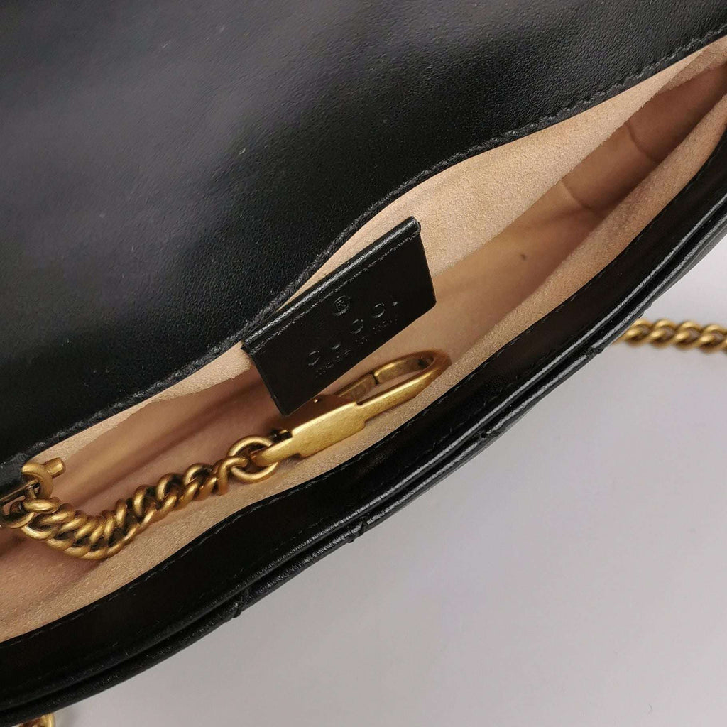 Gucci GG Marmont Mini Leather V-stitched GG Logo Flap Crossbody Bag 250522781203786