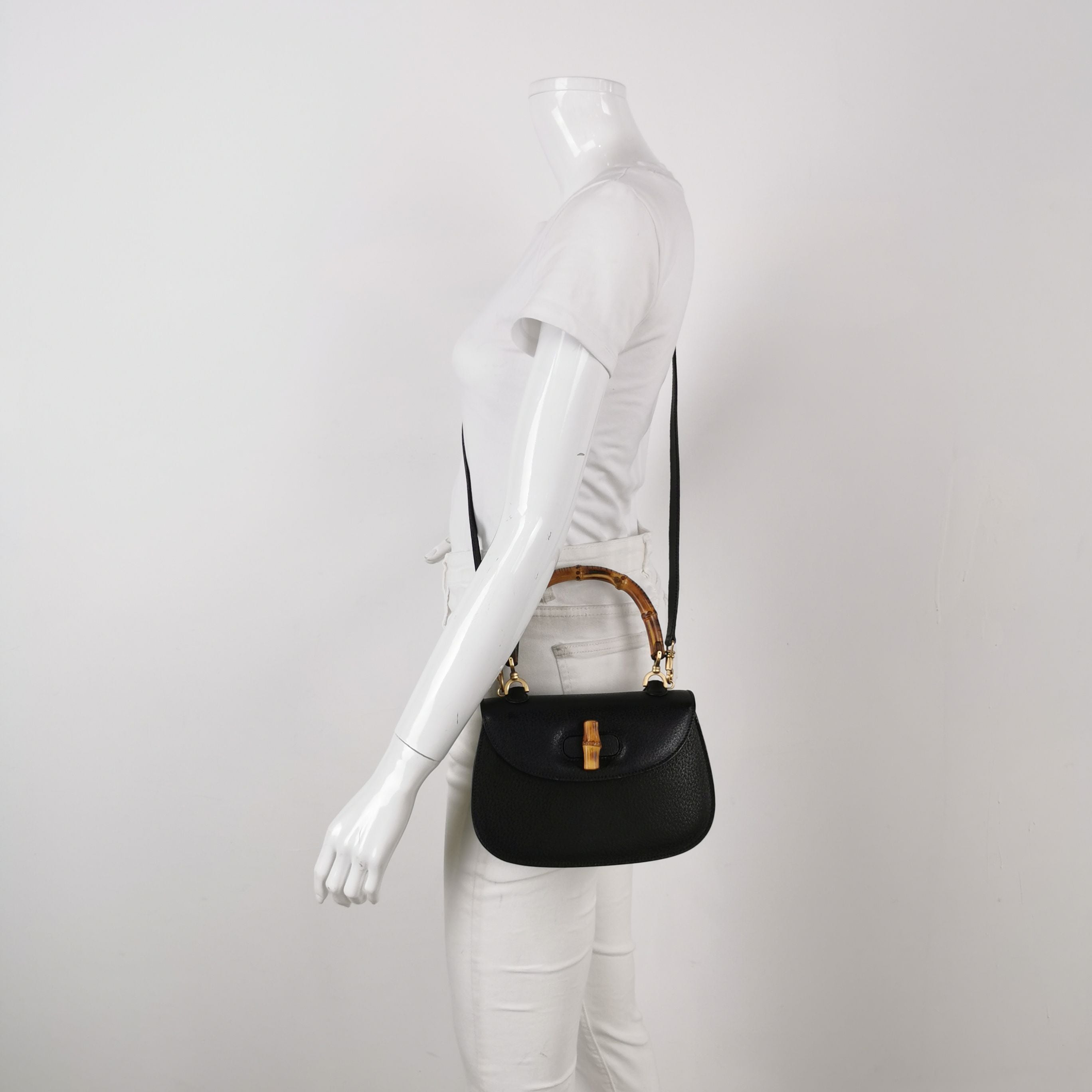 Gucci Classic Bamboo Small Leather Crossbody Bag with Bamboo Handle 250519781199338