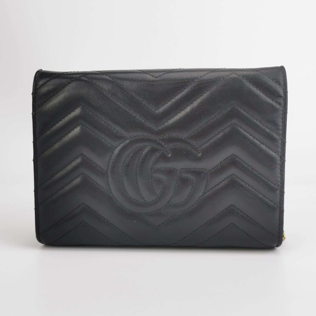 Gucci GG Marmont Mini Leather Solid GG Logo Crossbody Bag 250328781124485