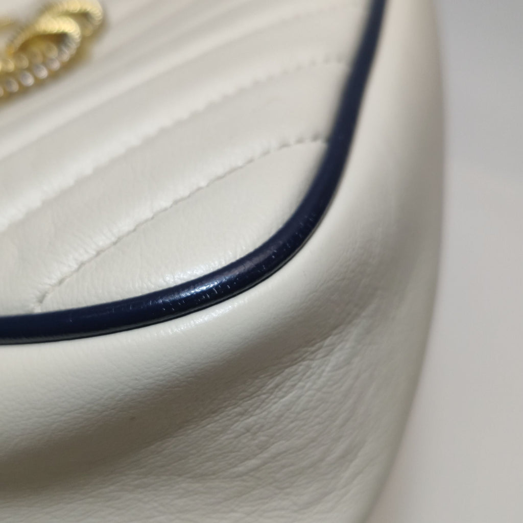 Gucci GG Marmont Small Leather Crossbody Bag with Contrast Trim and GG Logo 250317781108379