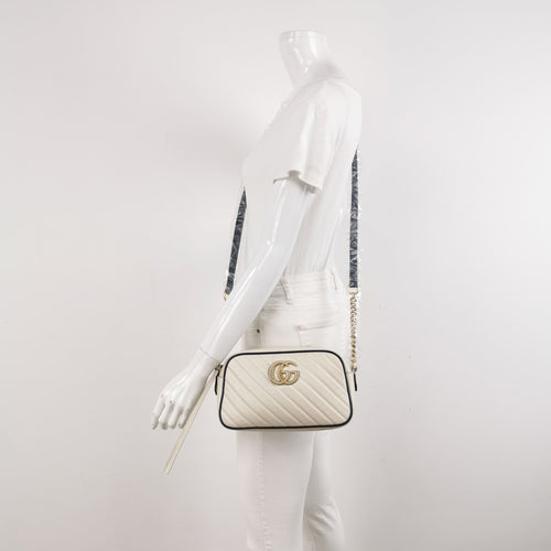 Gucci GG Marmont Small Leather Crossbody Bag with Contrast Trim and GG Logo 250317781108379