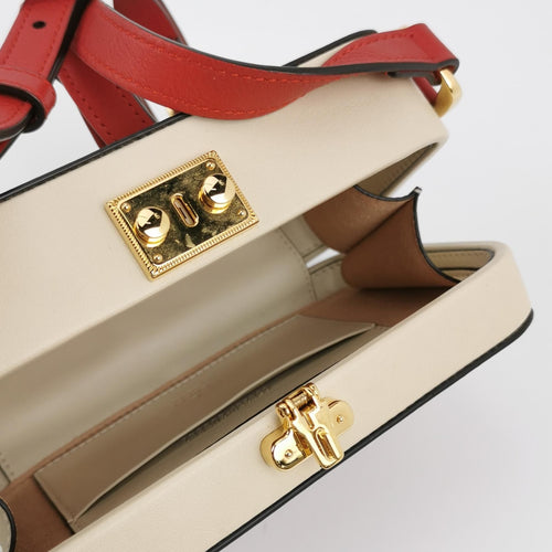 Gucci Mini Leather GG Crossbody Bag 250317781109478