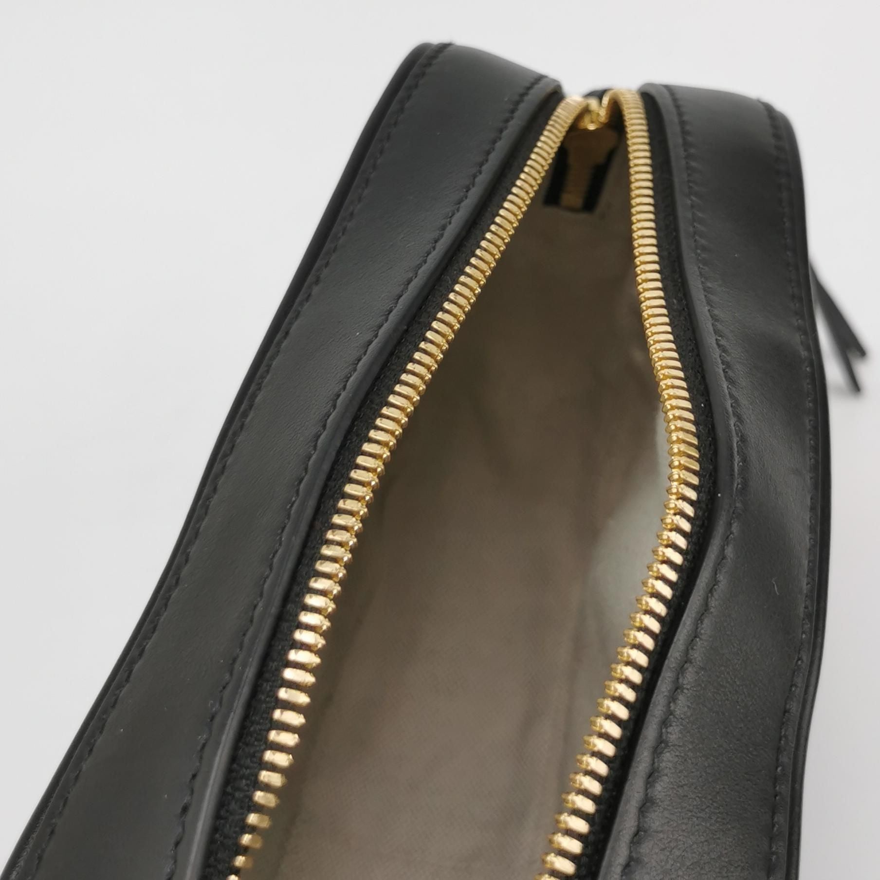 Gucci GG Matelassé Leather Double G Embossed Logo Crossbody Bag 250211781058756
