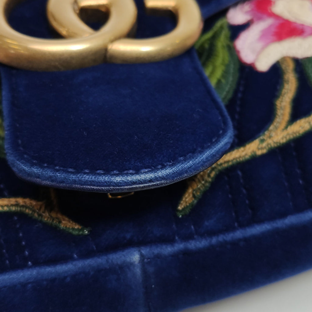 Gucci GG Marmont Medium Velvet Embroidered GG Logo Shoulder Bag Crossbody Bag 241230781002553