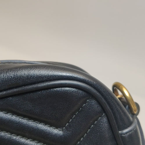 Gucci GG Marmont Mini Leather V-Stitch Double G Logo Camera Bag Crossbody Shoulder Bag 250529781212604