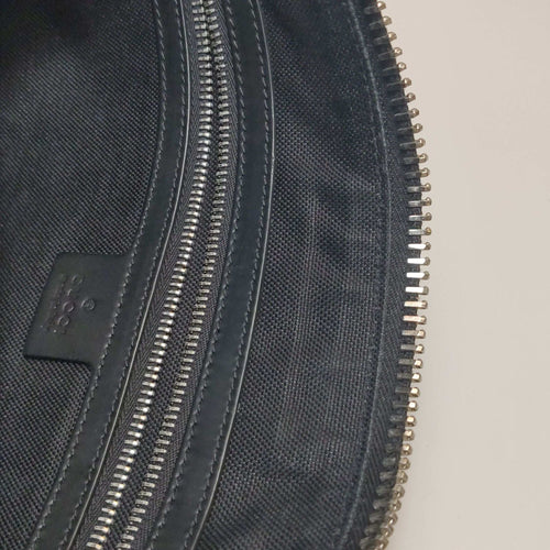 Gucci Leather GG Canvas Clutch 250528781212220