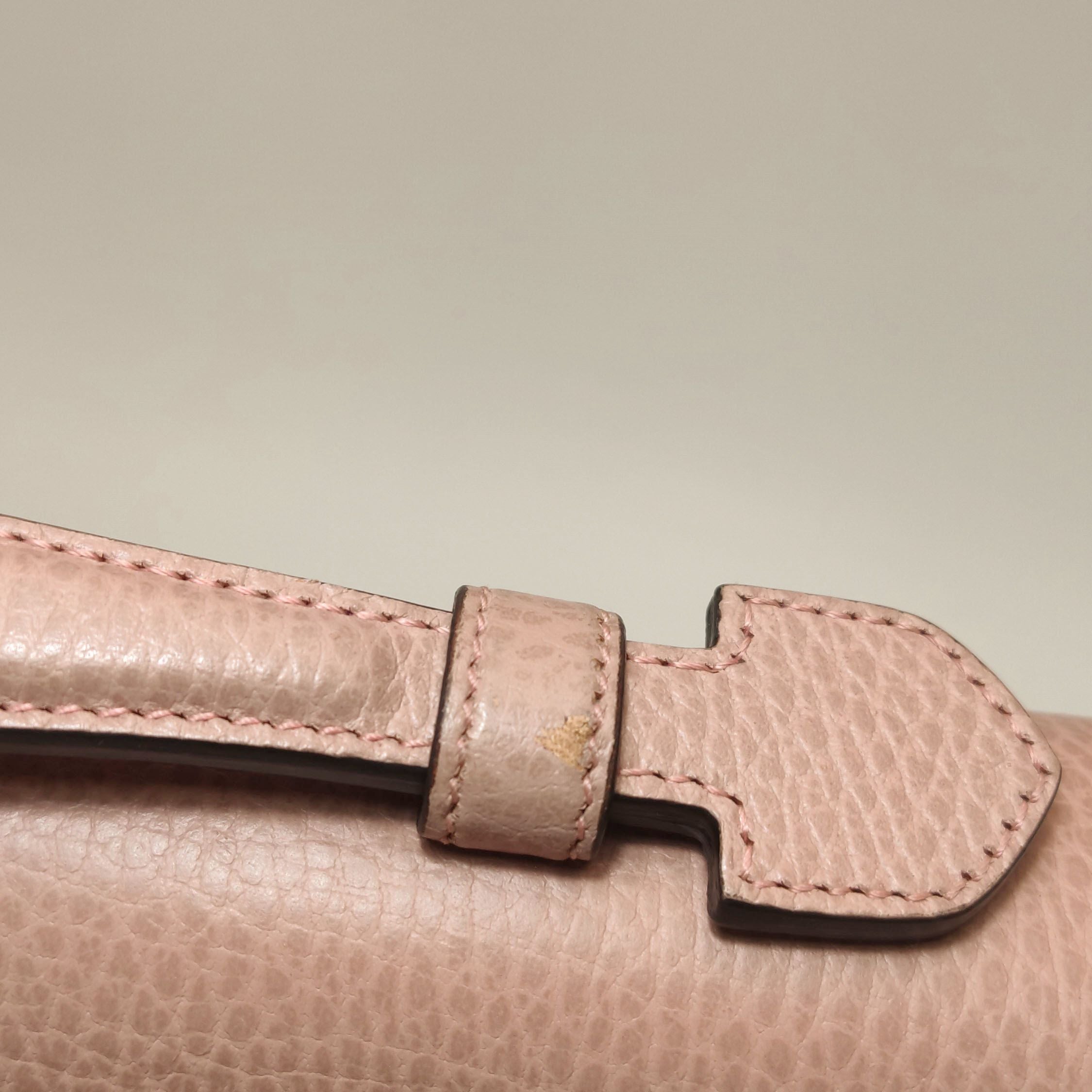 Gucci Interlocking G Leather Crossbody Shoulder Bag 250603781220842