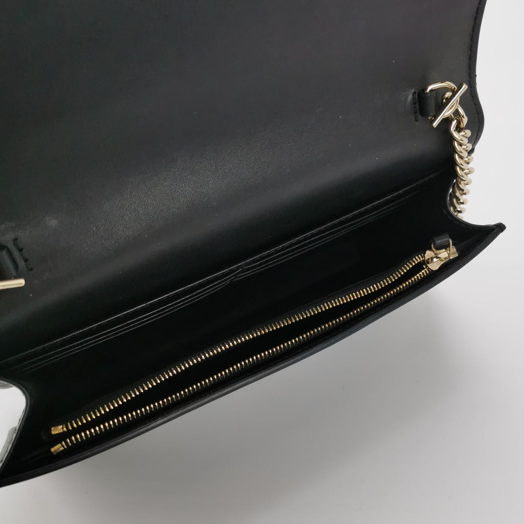 Gucci GG Embossed Shoulder Bag 250615781238274