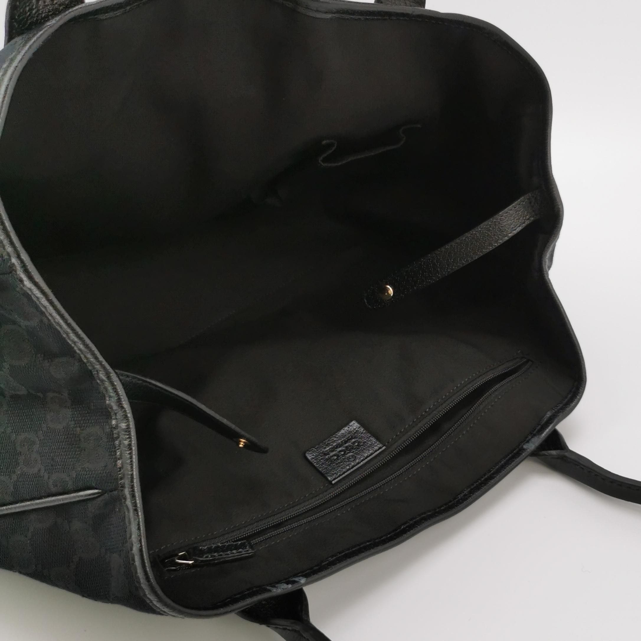 Gucci Leather Canvas Monogram Shoulder Bag with Bow 067851000155