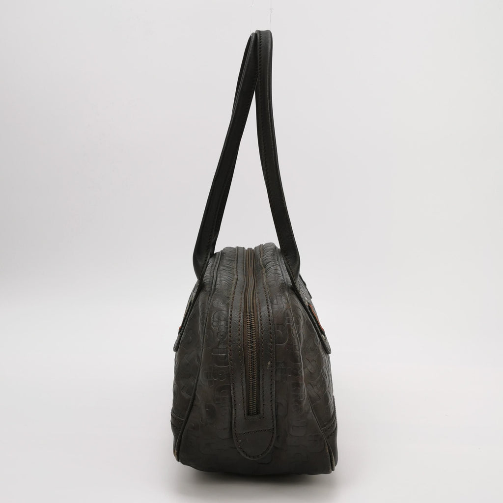 Gucci GG Embossed Shoulder Bag 250524781206087