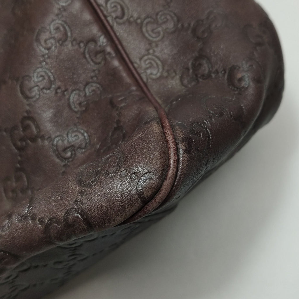 Gucci GG Canvas Shoulder Bag 250518781197074