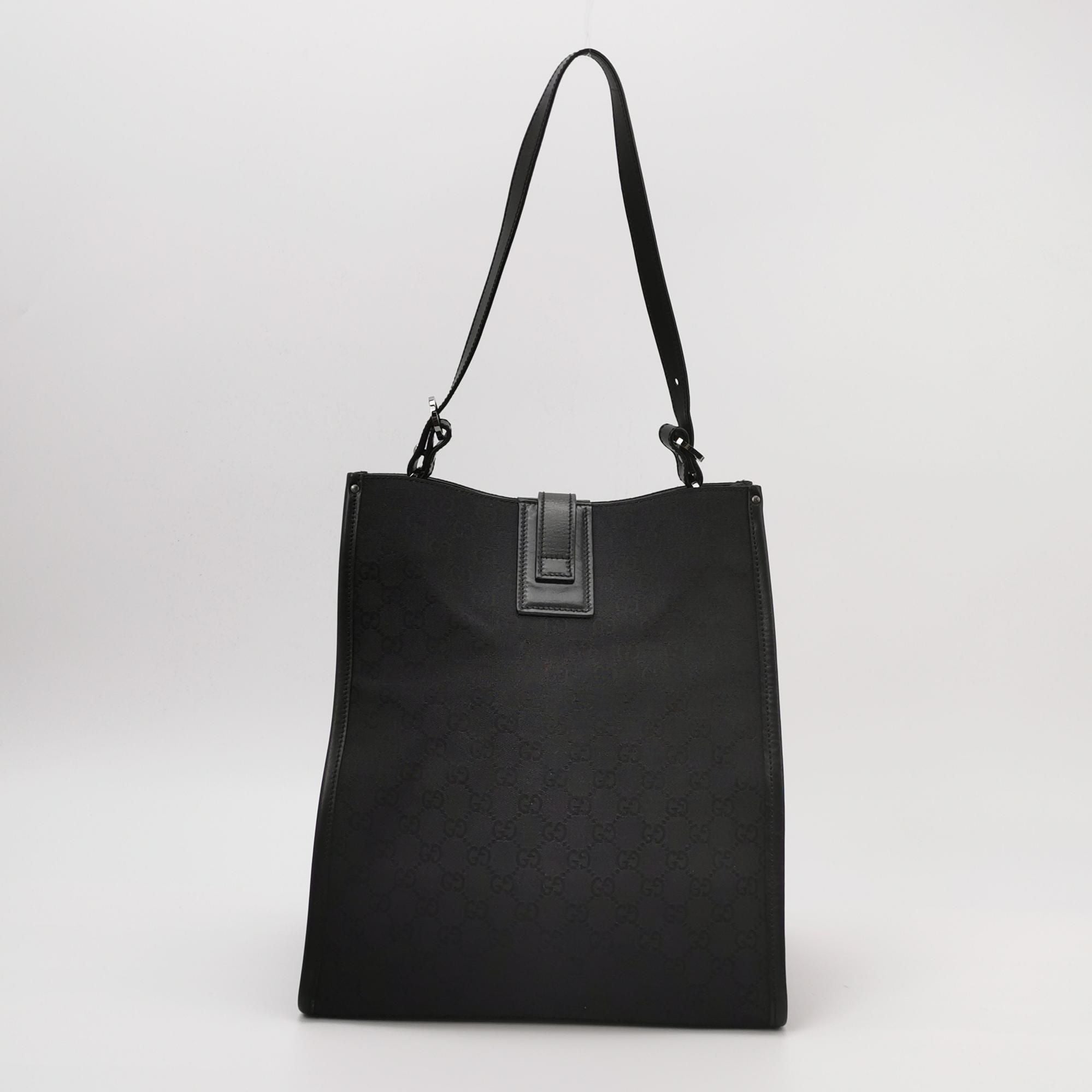 Gucci GG Canvas Shoulder Bag 250504781178079