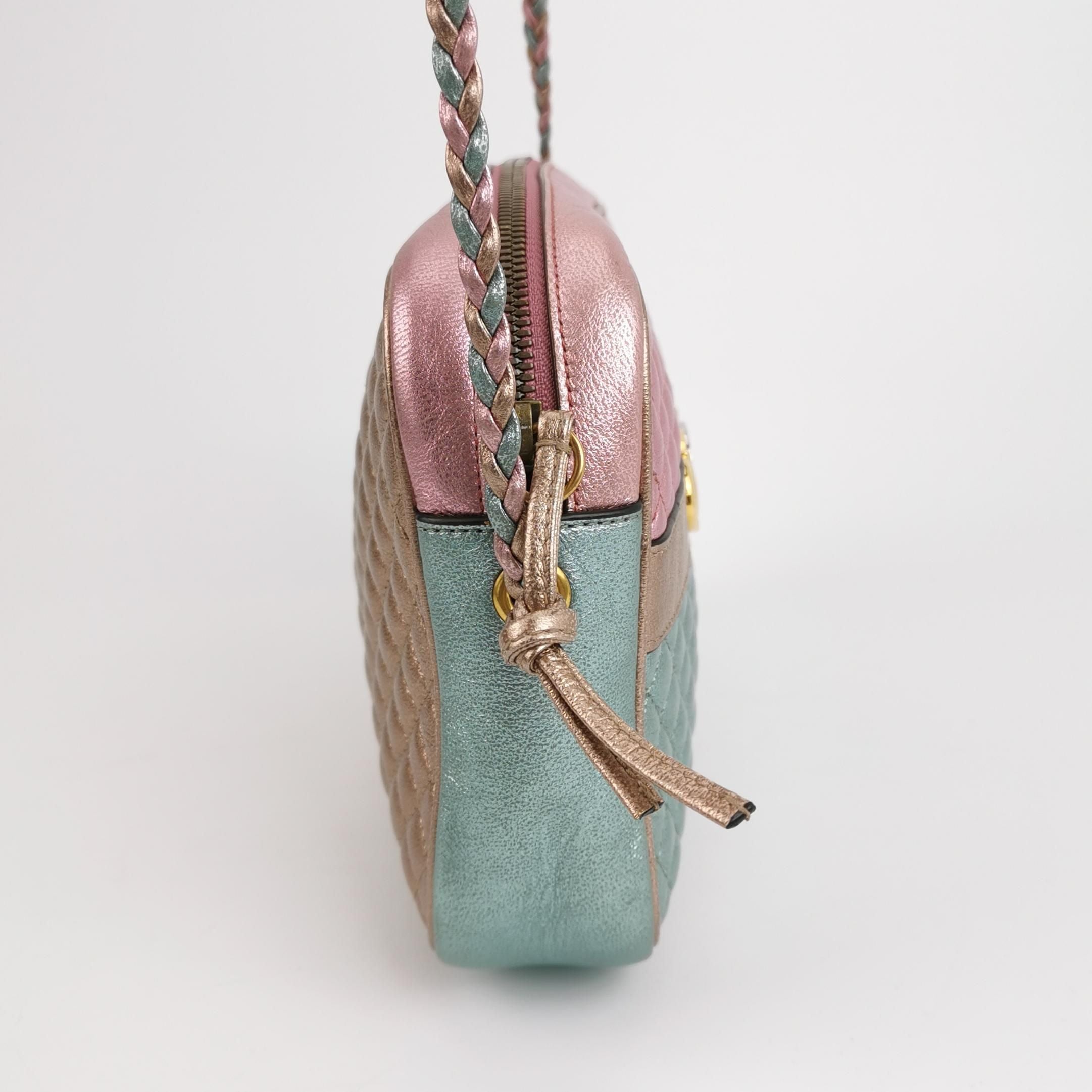 Gucci Zumi Leather Dual G Horsebit Shoulder Bag 250219781070754