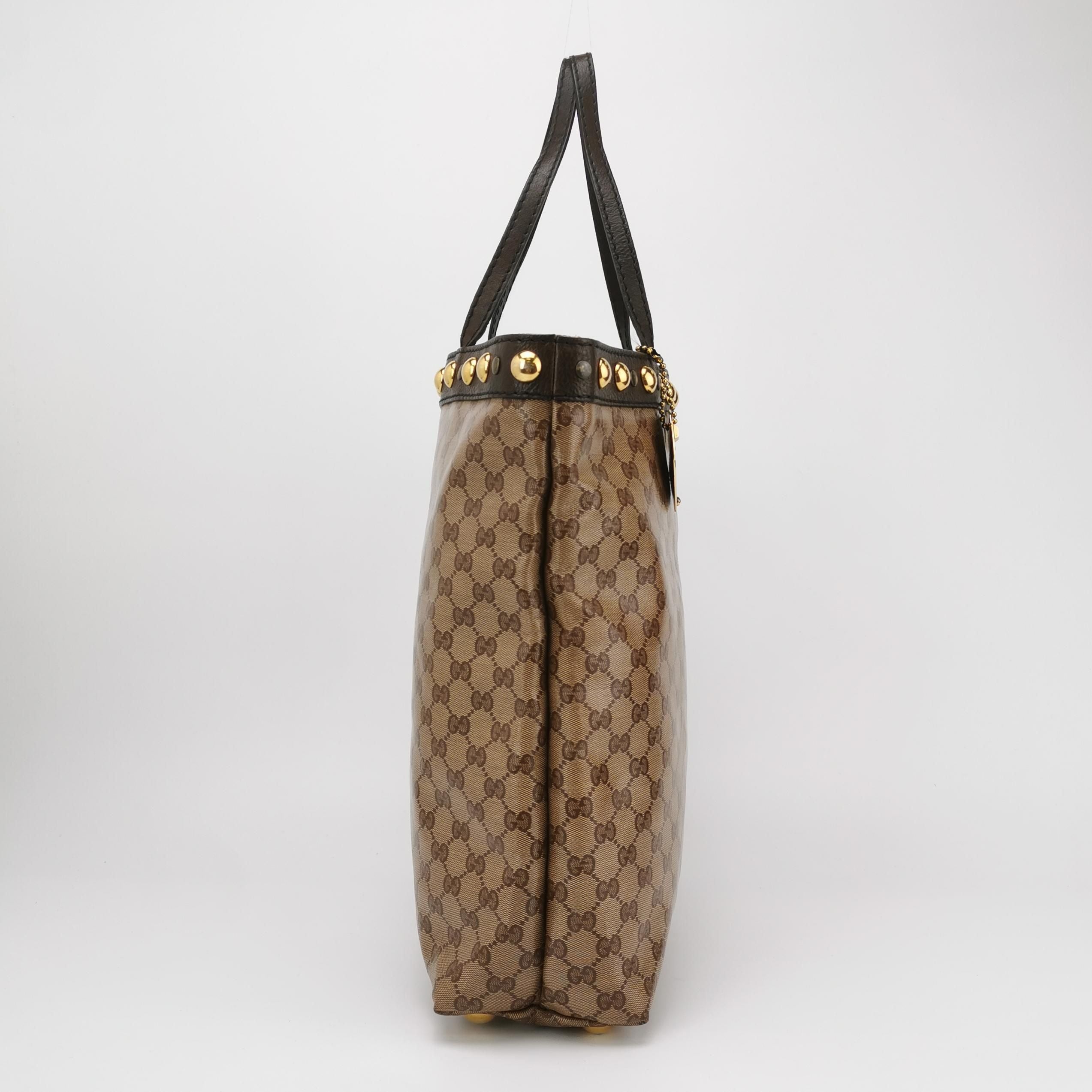 Gucci GG Monogram Shoulder Bag 250201781047163