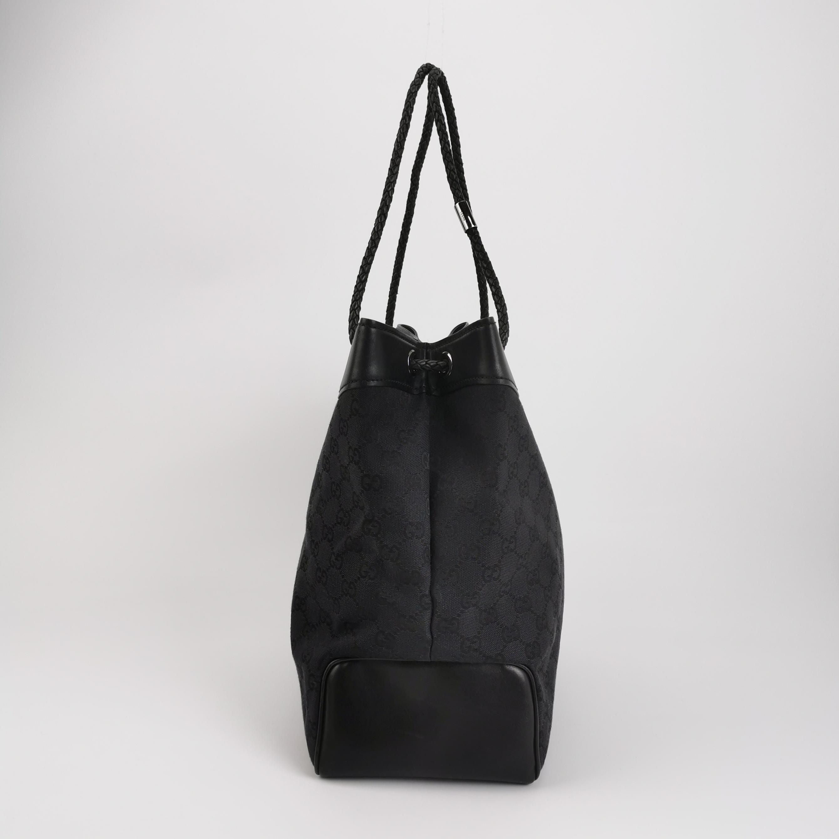 Gucci Leather Canvas GG Logo Shoulder Bag 250209781056384