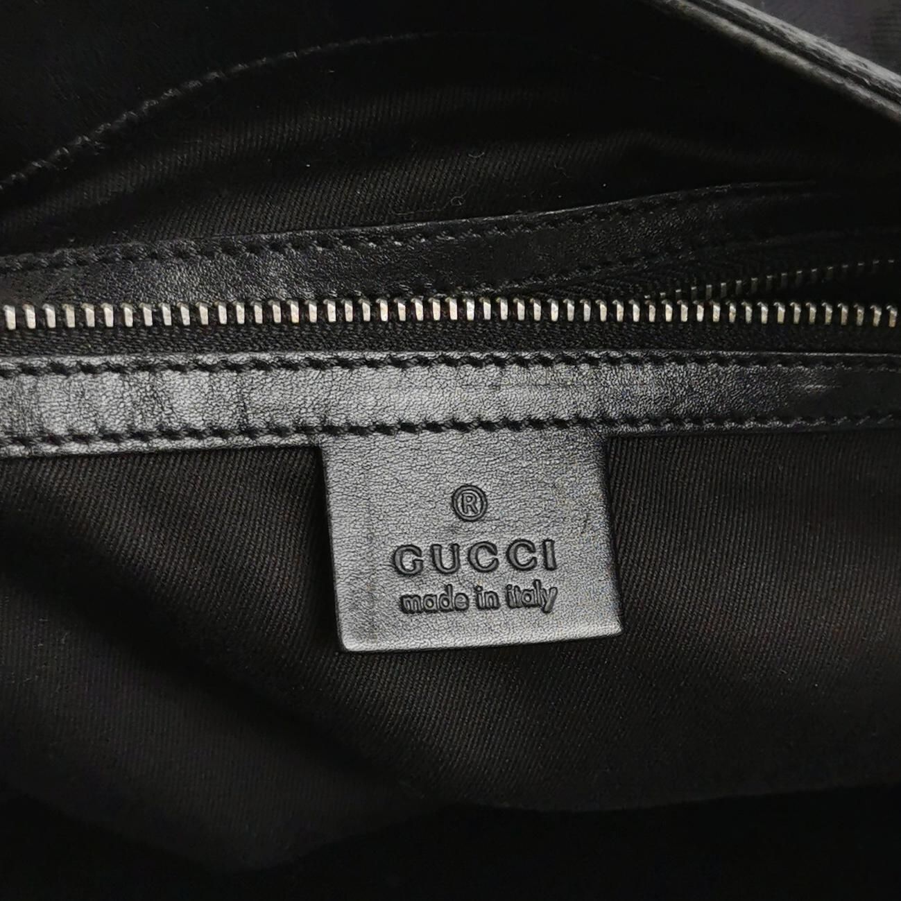 Gucci Leather Canvas GG Logo Shoulder Bag 250209781056384