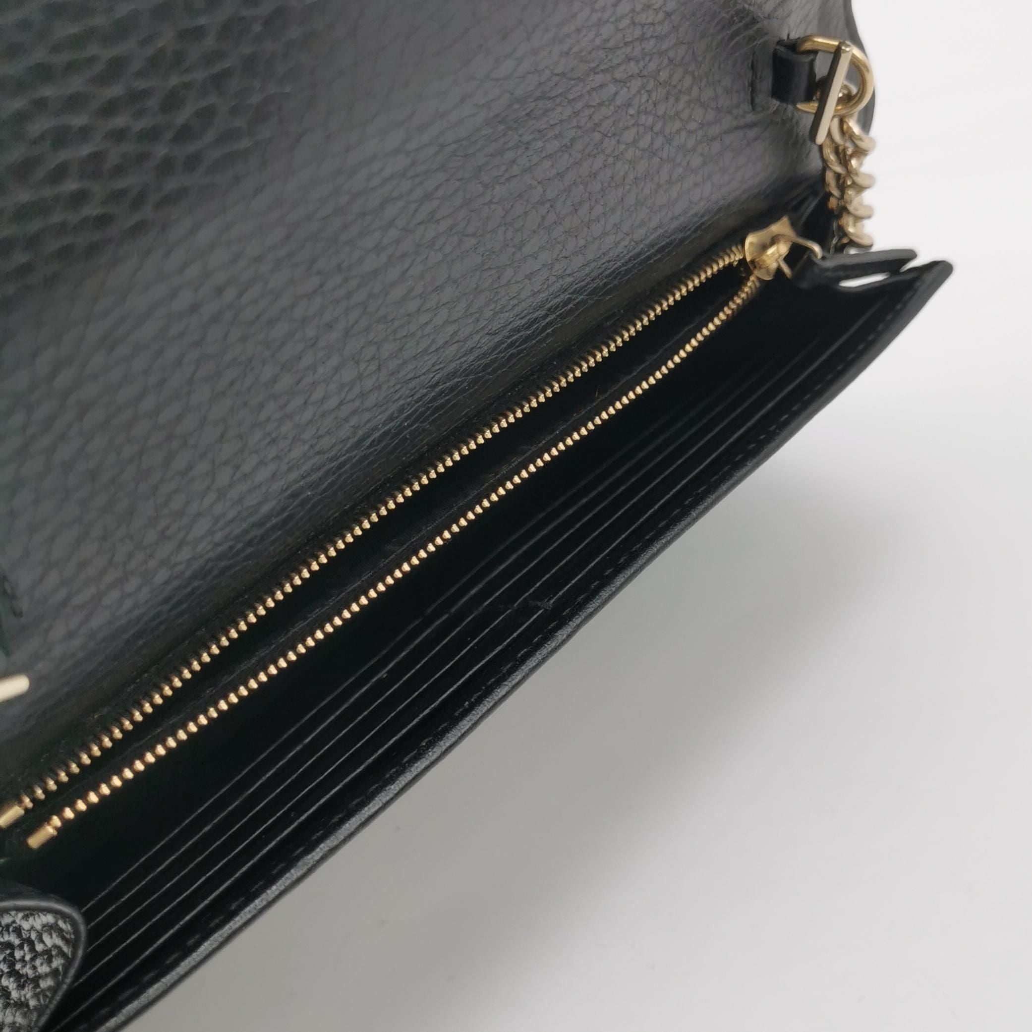 Gucci Interlocking G Leather Shoulder Bag 250107781014830