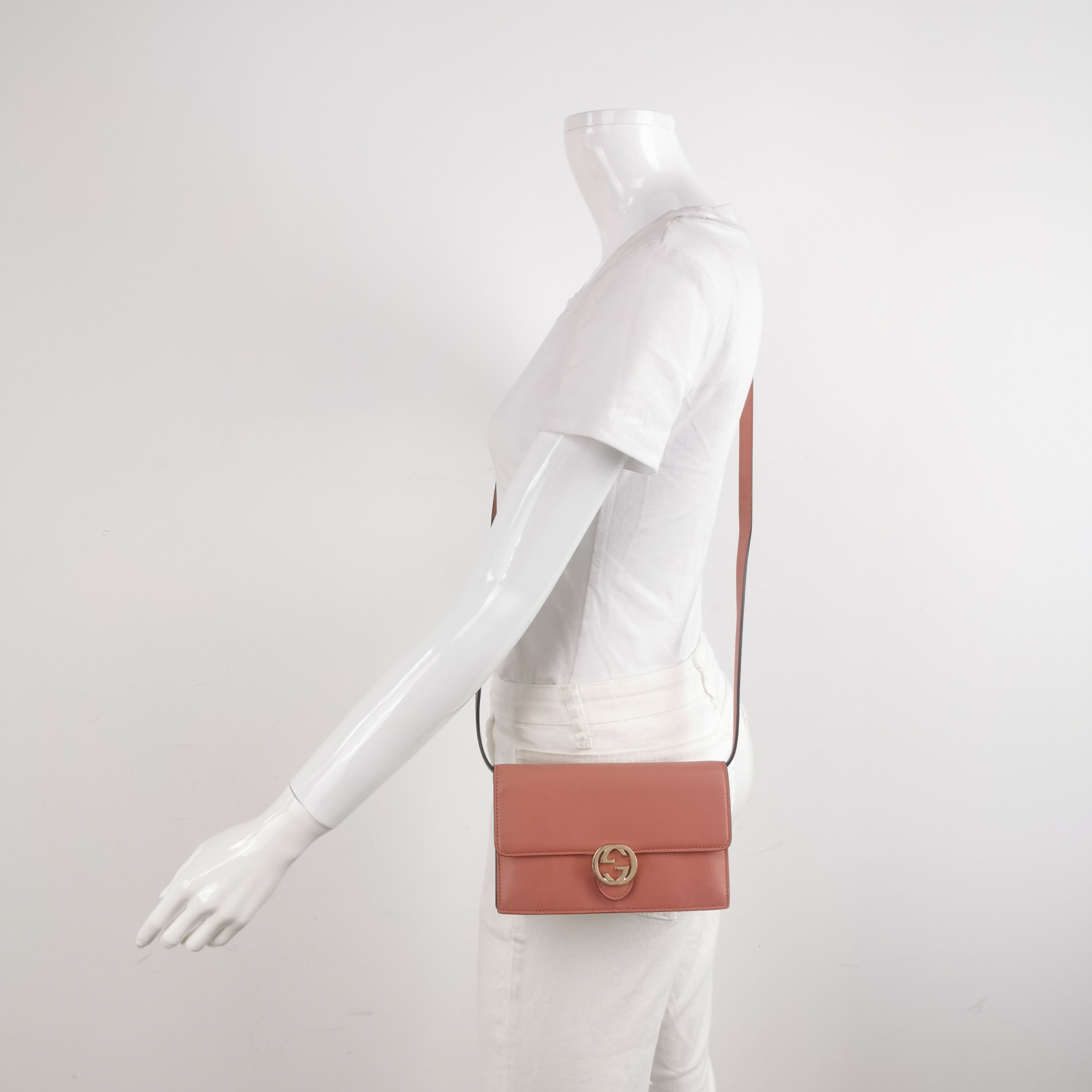 Gucci Interlocking G Leather Crossbody Shoulder Bag 24121378981645