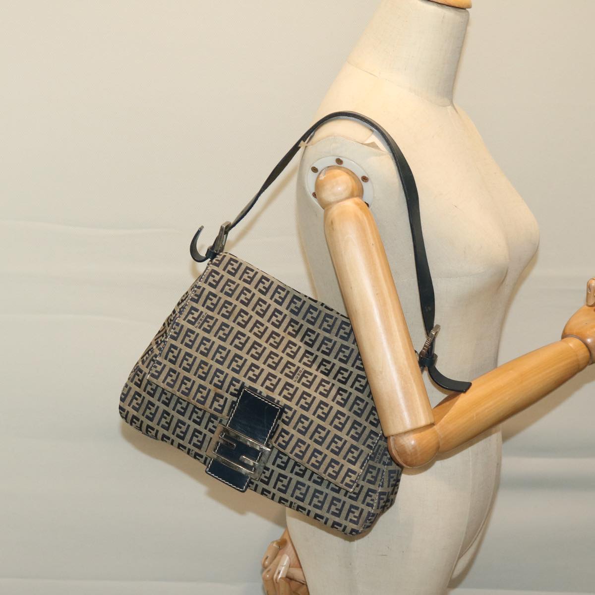 FENDI Zucchino Canvas Mamma Baguette Shoulder Bag Navy68578