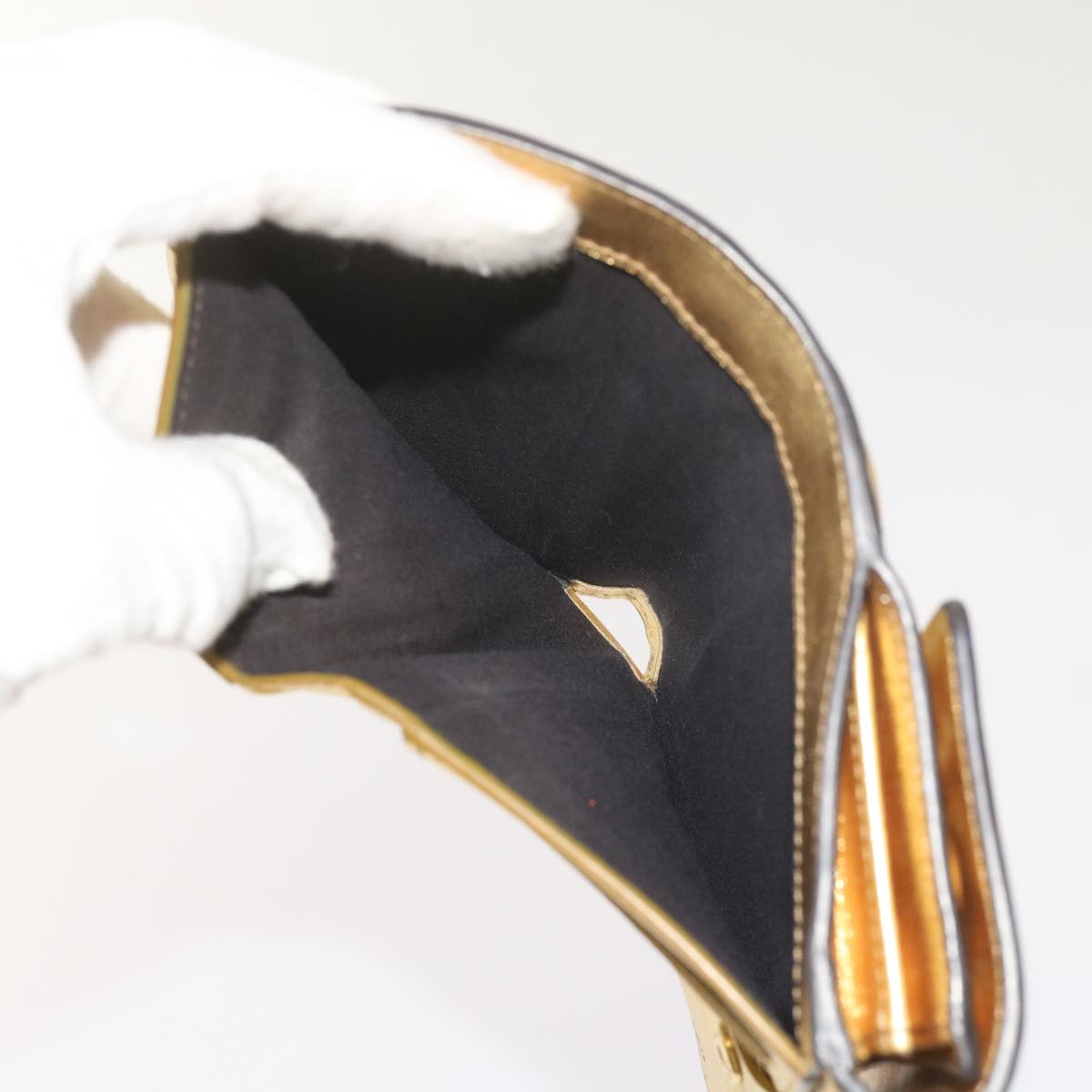 FENDI Zucca Canvas Mamma Wallet Gold68984