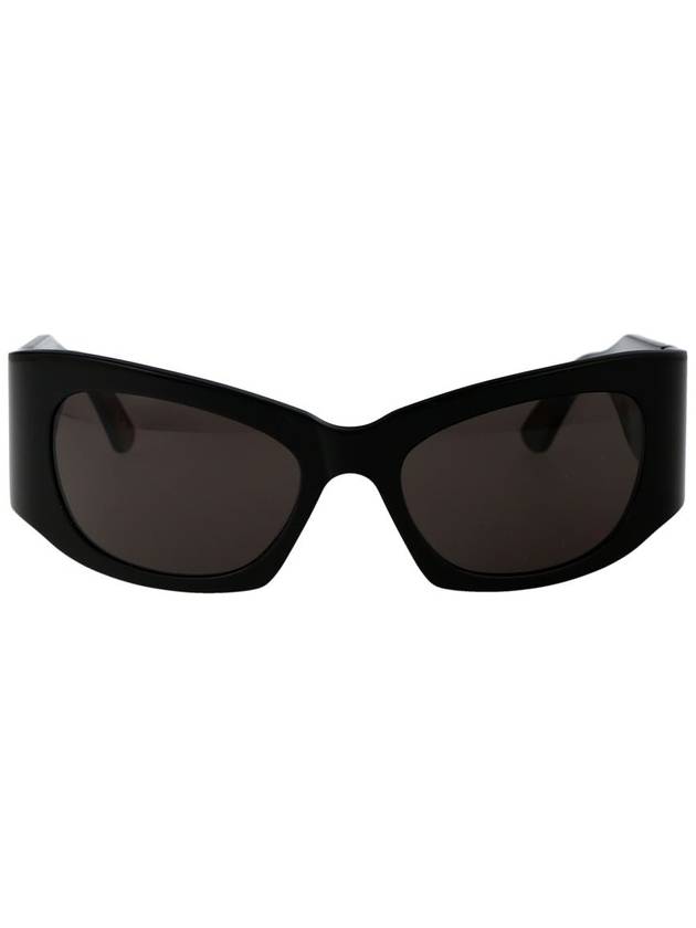 Balenciaga Eyewear Cat Eye Frame Sunglasses AA649051OM