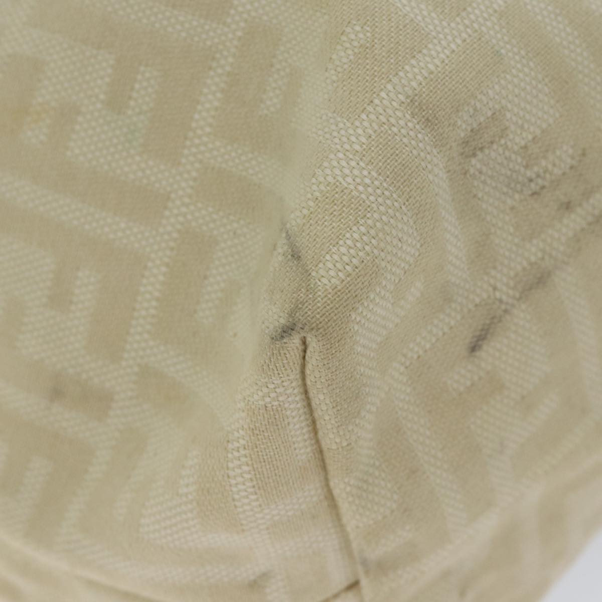 FENDI Zucca Canvas Tote Bag Beige69670