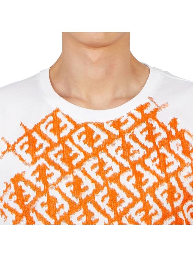 Fendi Embroidered FF Crew Neck Oversized Short Sleeve T-Shirt White
