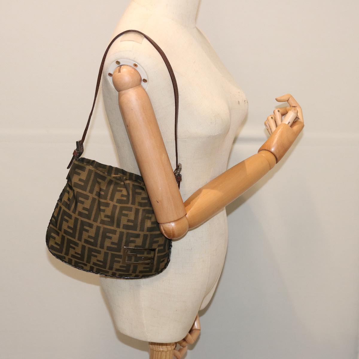 FENDI Zucca Canvas Accessory Pouch Brown Black69962