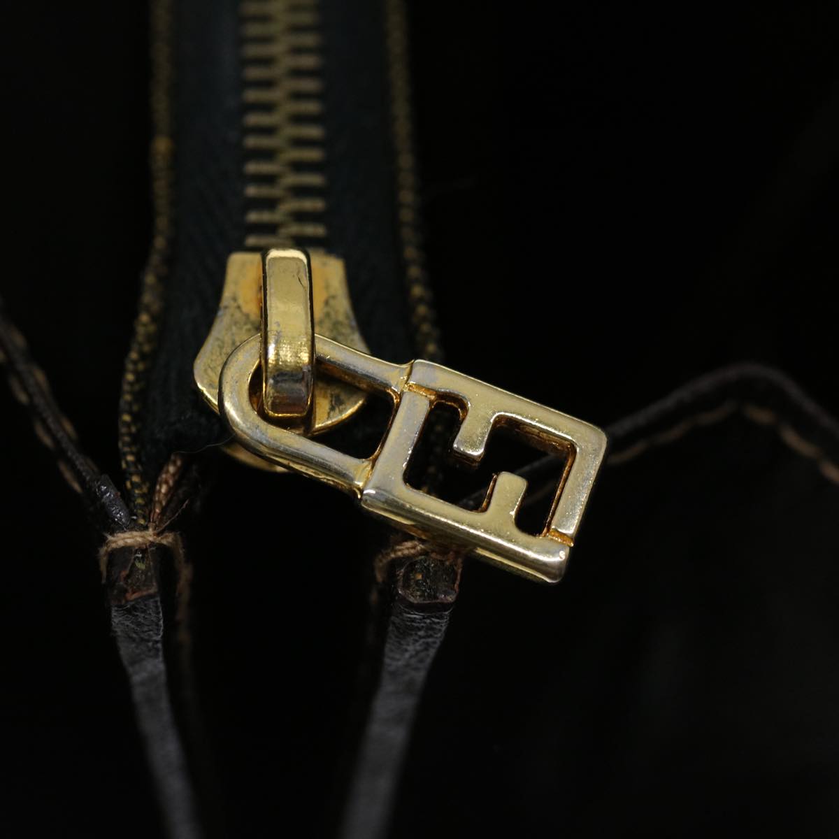 FENDI Zucca Canvas Hand Bag Brown Black70251