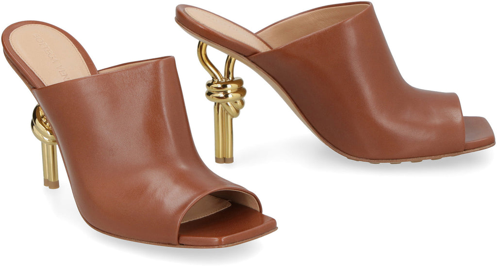 BOTTEGA VENETA Knot Flat Sandals