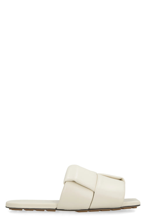 BOTTEGA VENETA Elegant Patch Leather Flat Sandals for Women