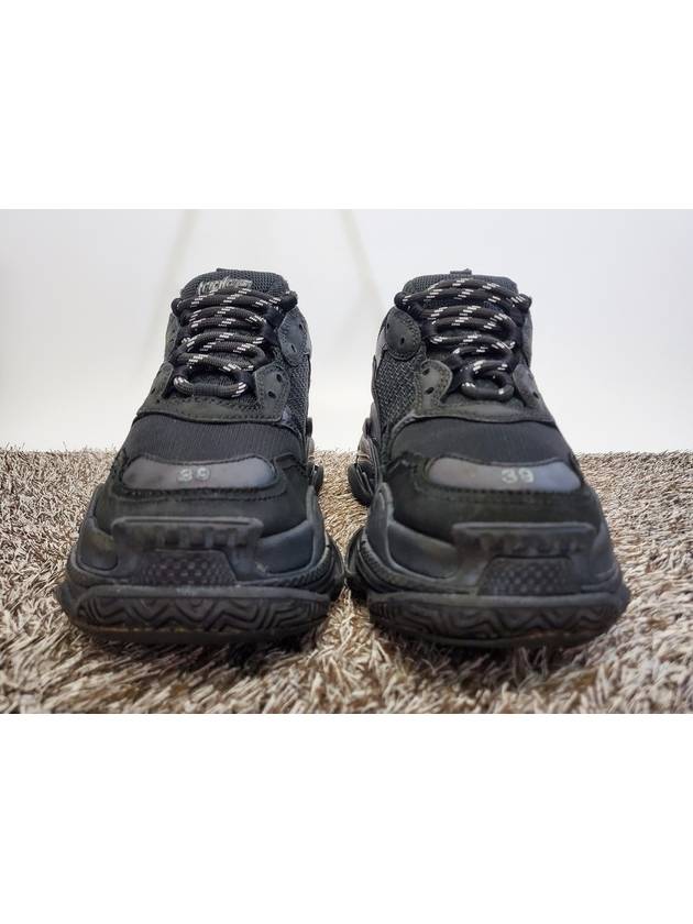 Balenciaga Triple S Dirty Black 39 260