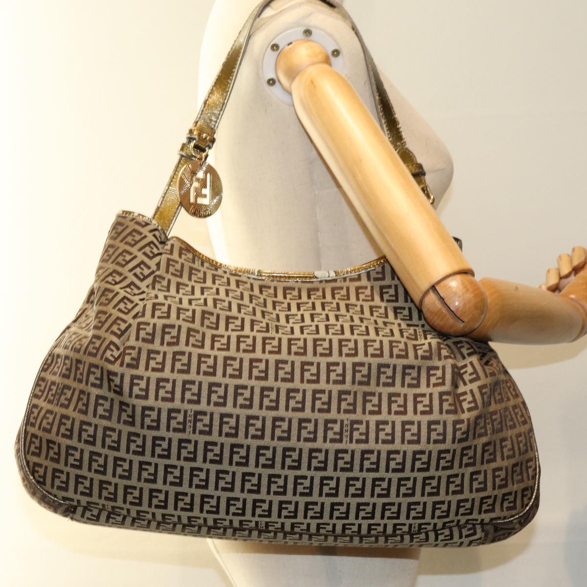 FENDI Zucchino Canvas Shoulder Bag Beige75429