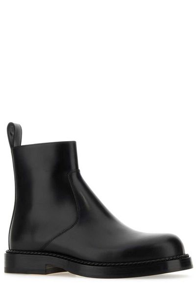 BOTTEGA VENETA Men's Leather Strut Ankle Boots