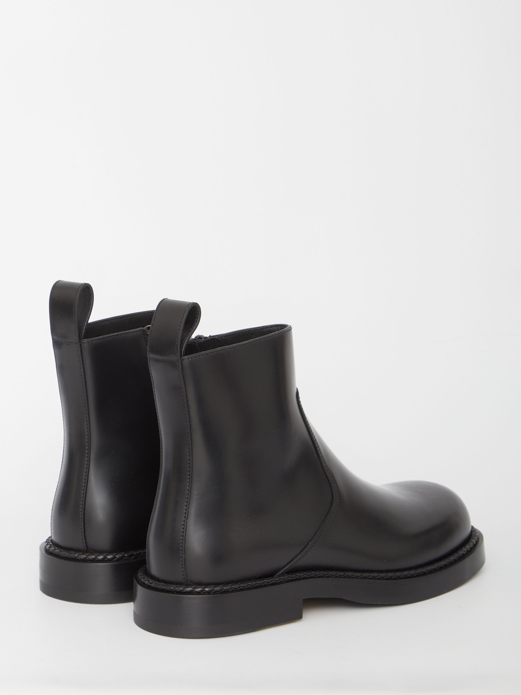 BOTTEGA VENETA Men's Leather Strut Ankle Boots
