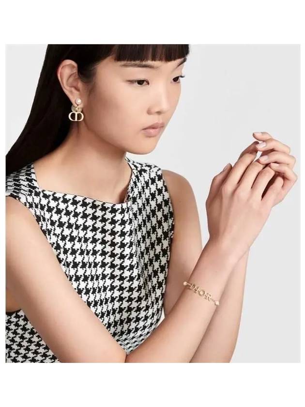 Revolution Logo Pearl Bracelet Gold Dior