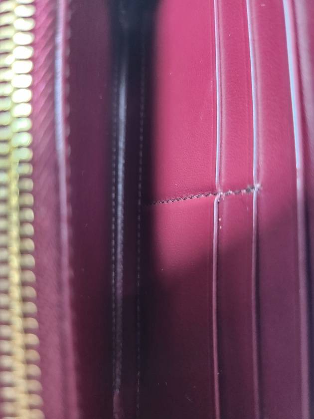 Bottega Veneta Long wallet red 608053