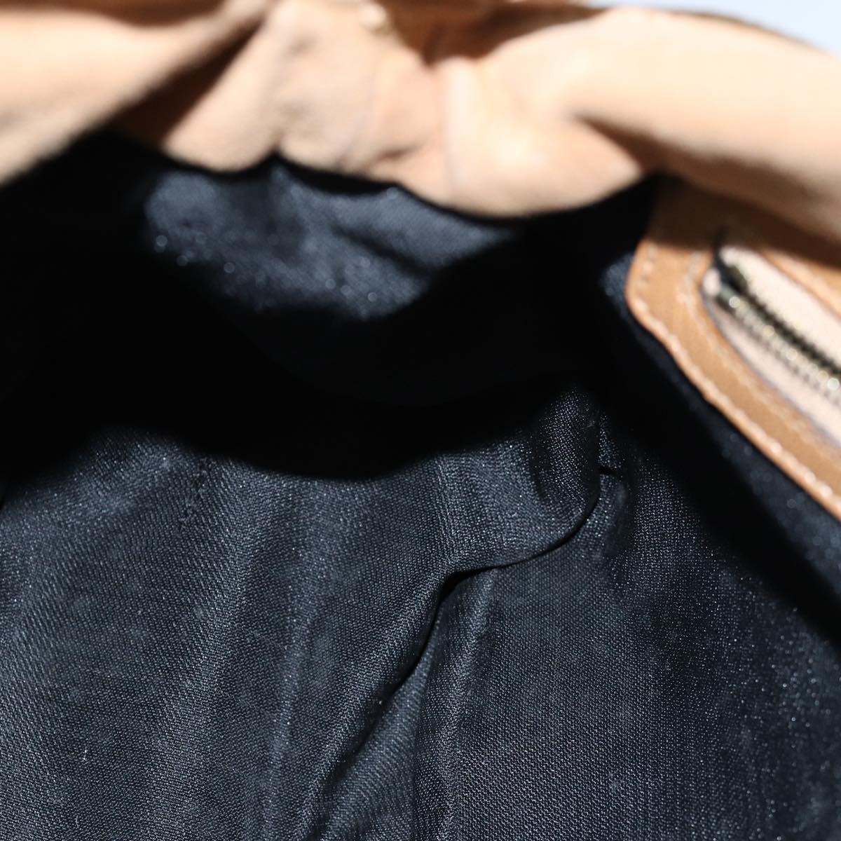 FENDI Mamma Baguette Shoulder Bag Suede Beige76610